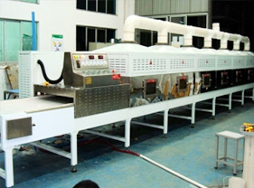 微波隧道式干燥機 54kw